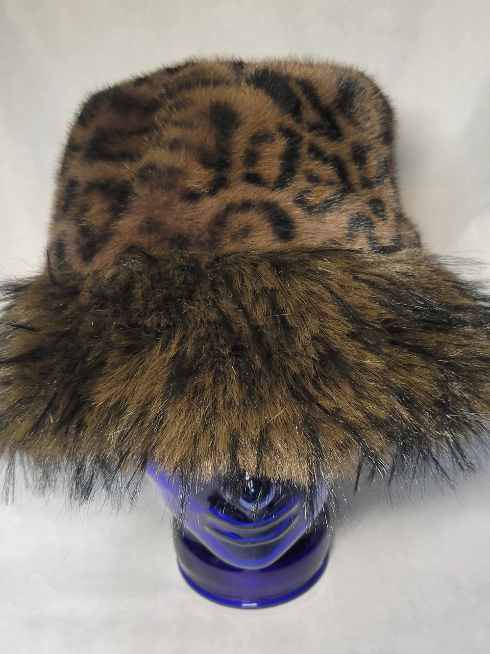 LA Carrie Faux Fur Leopard Print Bucket Hat in Brown